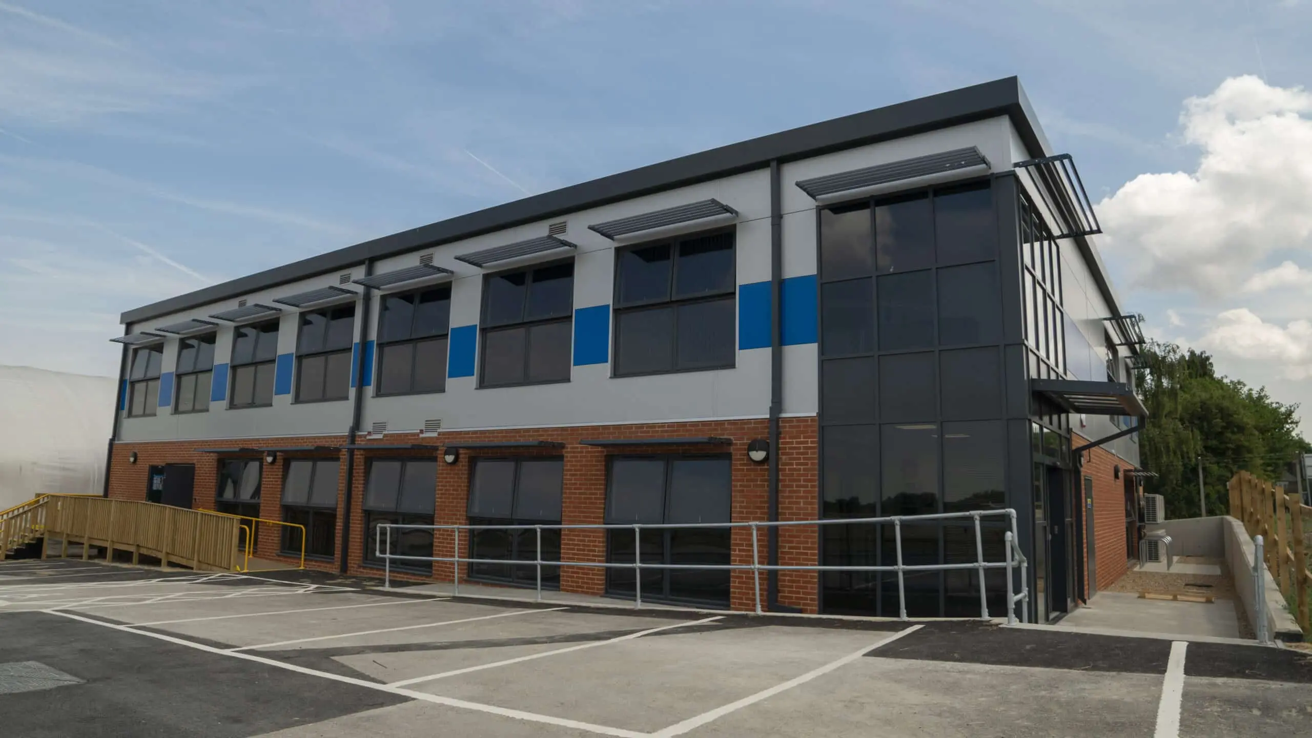 A modular commercial building