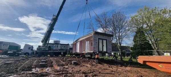 placing new modular building on site
